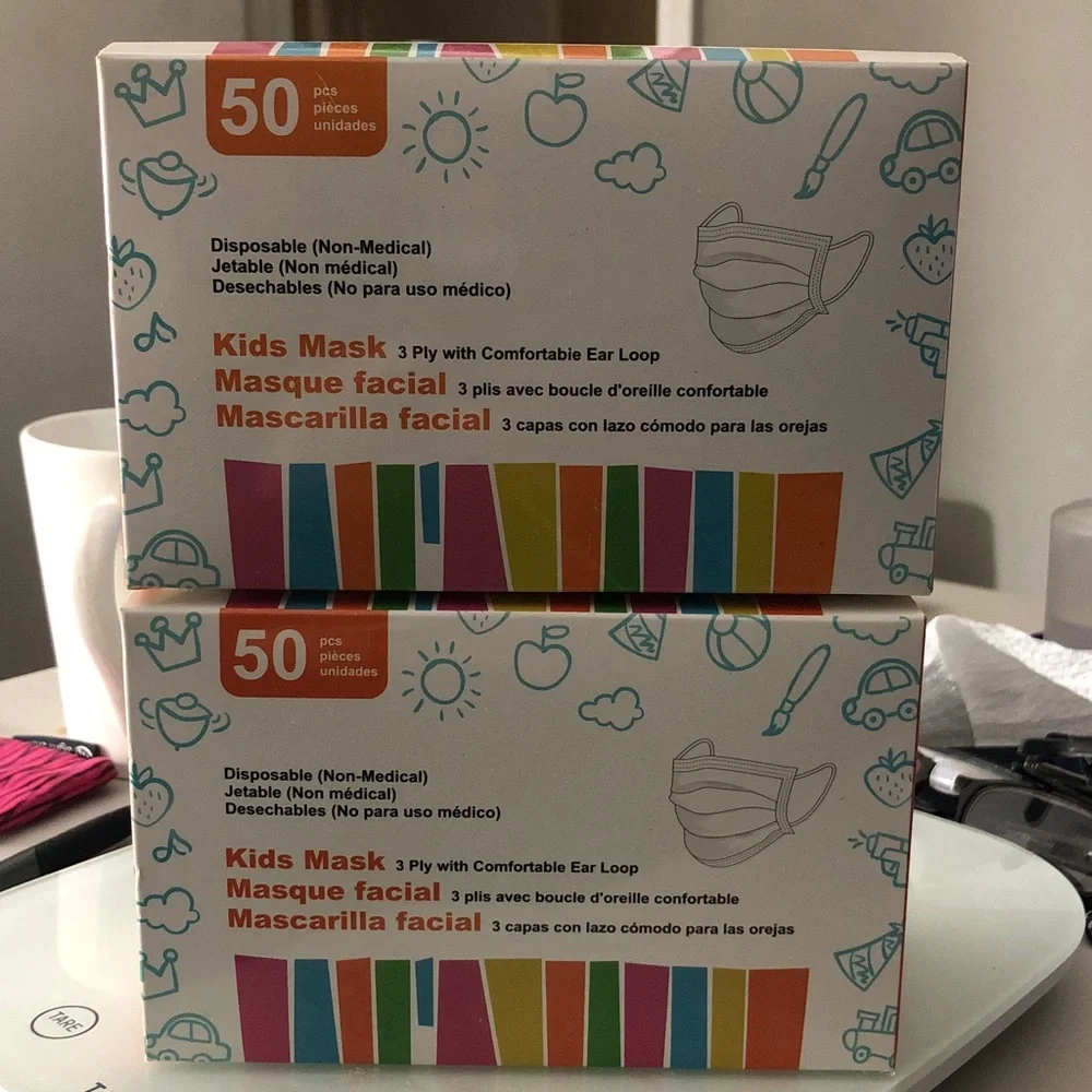 Colorful Kids 3-Ply Face Masks - 50 Pack x 2 = 100 masks 😷